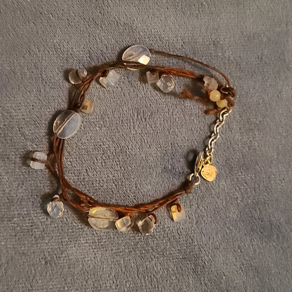 Nikamol 7.5 inch braided bead bracelet